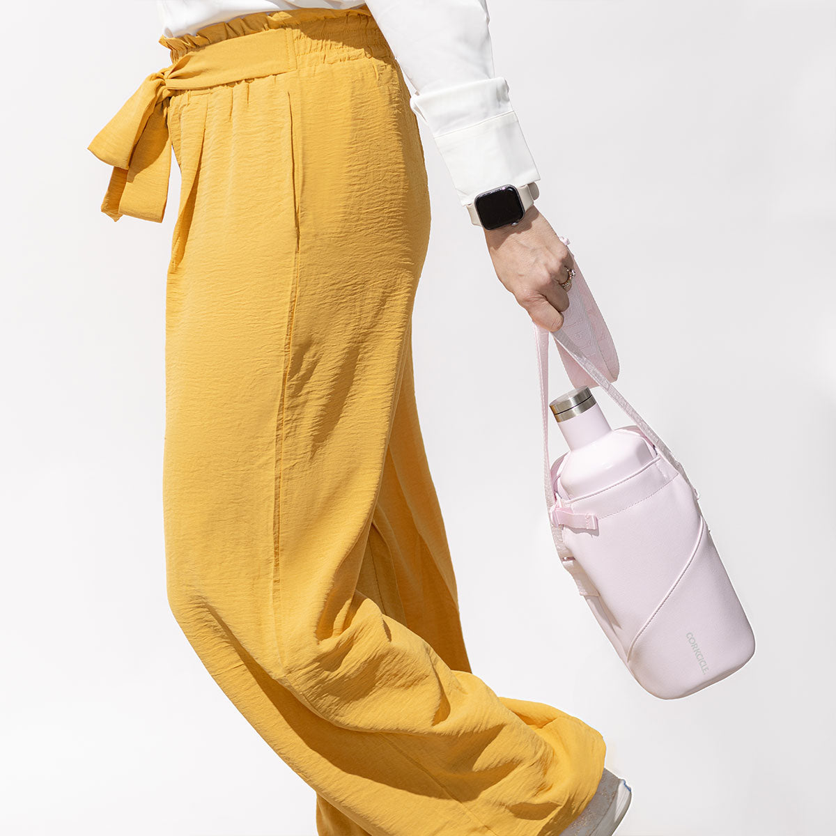 sling-f7 0efe00bce4d9--rose-quartz-sling-lifestyle2.jpg