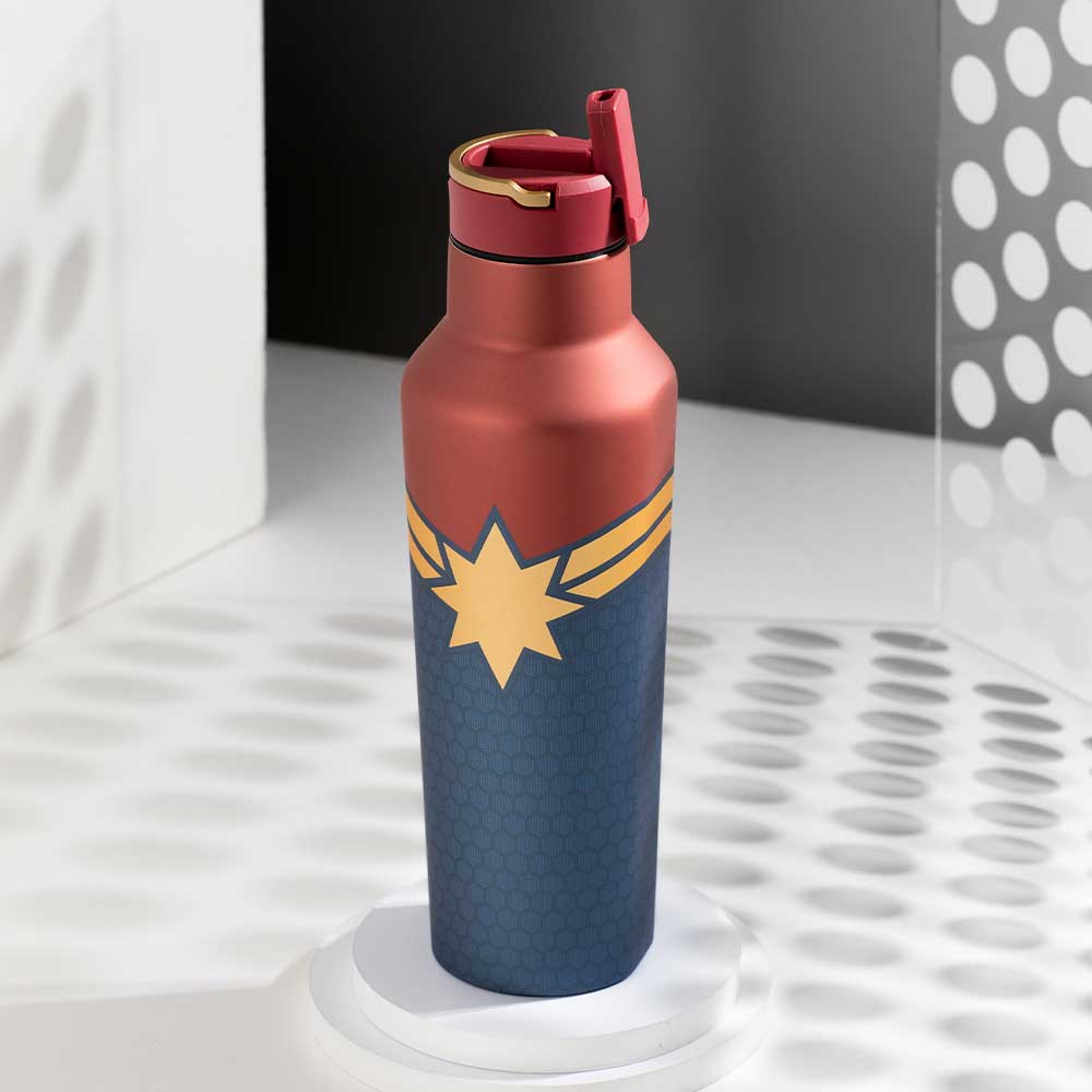 sale-marvel-sport-canteen-z3 c5b45acd9813--captain-marvel-sport-canteen-lifestyle-1.jpg