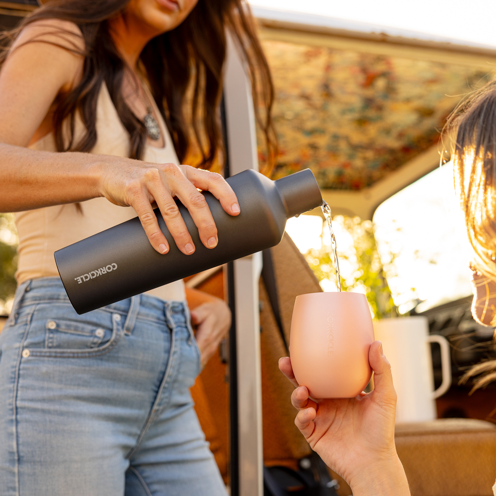 vinnebago-m4 e9a21e7fb71f--Vinnebago-lifestyle.png